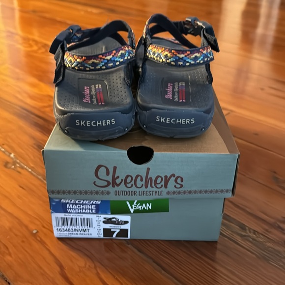 Skechers Dreamweaver Sandals - Picture 4 of 7